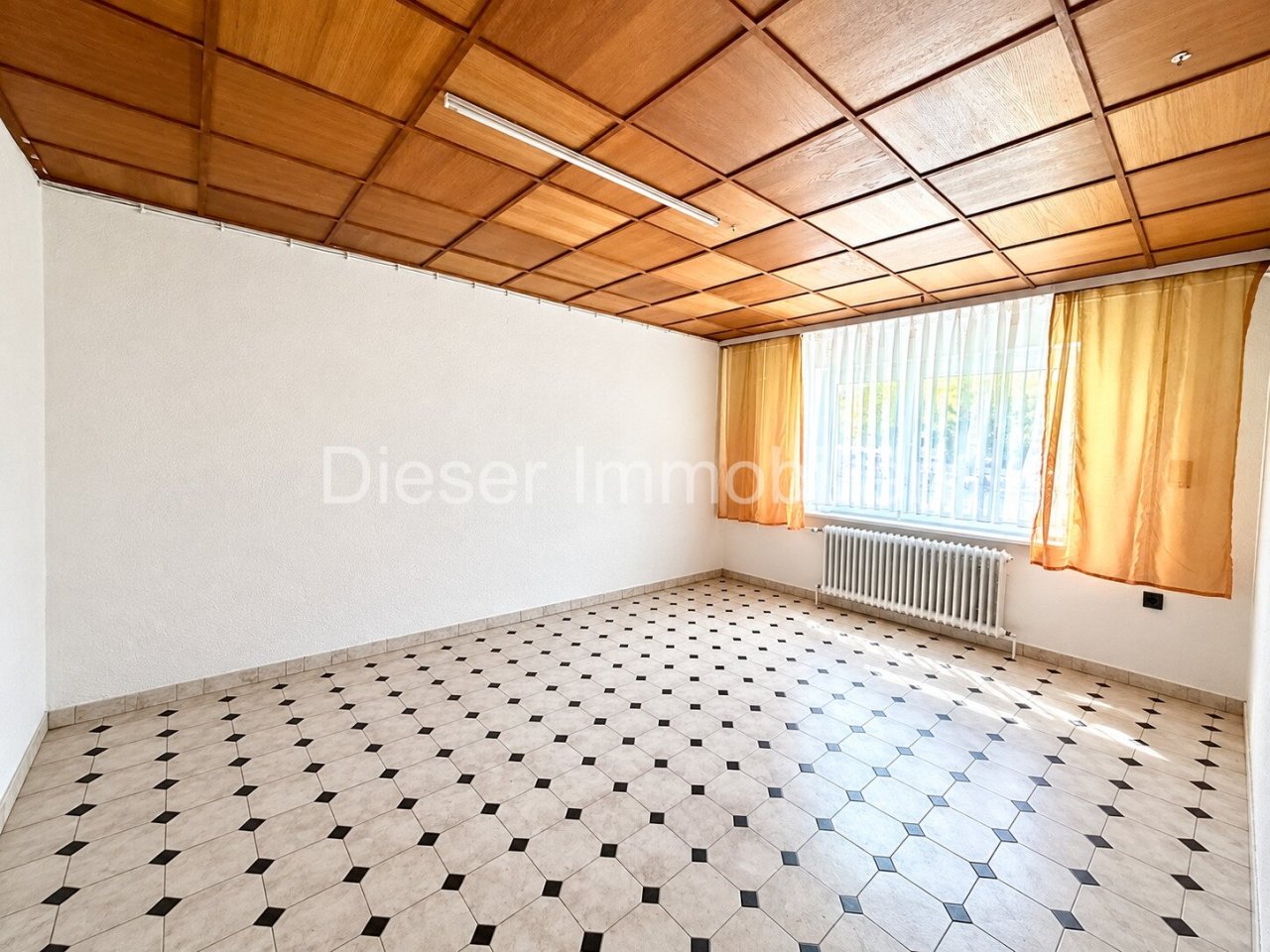 Zimmer 1 EG KI generiert